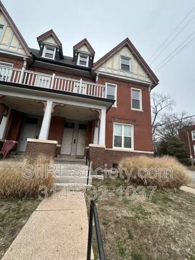 Main picture of 3503 Pestalozzi St