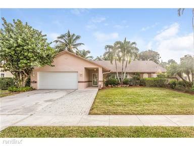 Main picture of 798 Blueberry Dr
