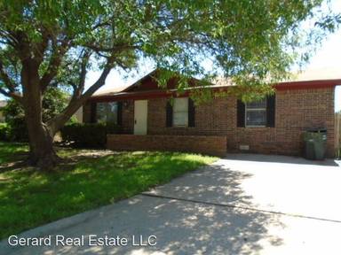 Main picture of 3725 Trinity Ln
