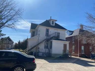 Main picture of 2815 Cottage Grove Ave