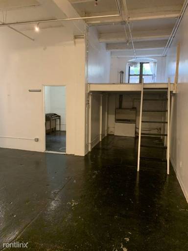 Main picture of 345 Eldert St