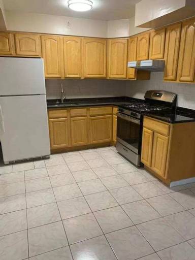 Main picture of 1801 Shore Pkwy