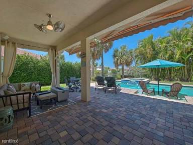 Main picture of 241 Porgee Rock Pl