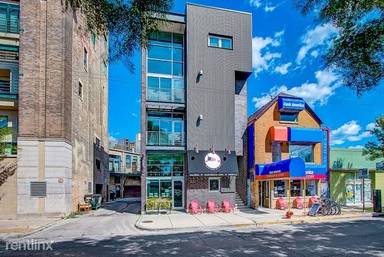 Main picture of 3127 N Ashland Ave