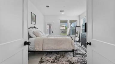 Main picture of 15147 Colorado Bend Park Dr