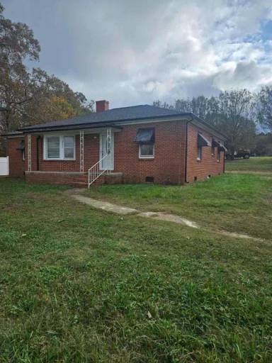 Main picture of 5853 W Highway 27
