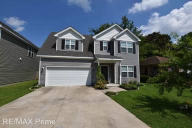 Main picture of 1302 Hawthorne Dr