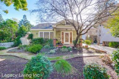 Main picture of 345A View St