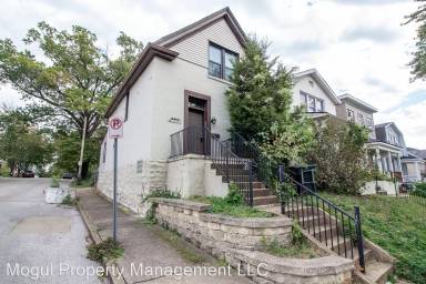 Main picture of 1034 Blendon Pl