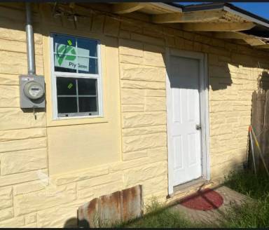 Main picture of 1120 33rd St