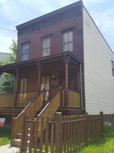 Main picture of 2205 Venable St