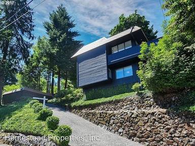 Main picture of 2537 SW Arden Rd