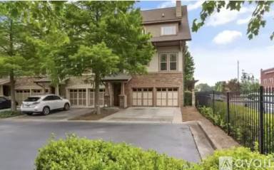 Main picture of 880 Old Plank Sq