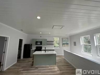 Main picture of 311 Sherwood Rd