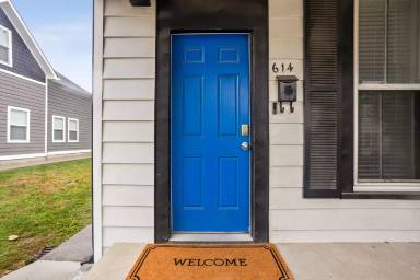 Main picture of 614 E Minnesota St