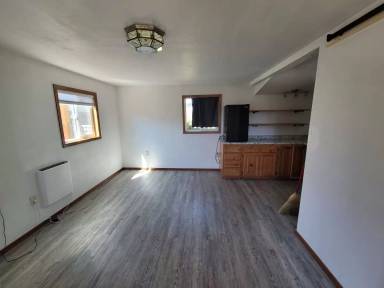 Main picture of 620 Railroad Ave