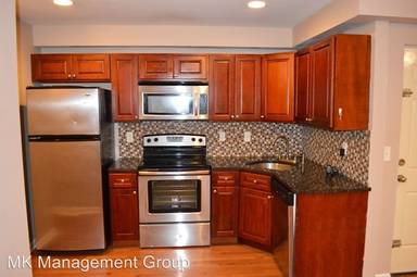 Main picture of 2350 N Park Ave