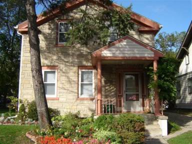 Main picture of 410 Benjamin St