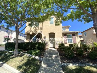 Main picture of 888 Bullion Ln