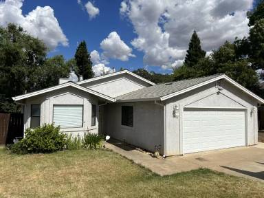Main picture of 5640 Main Ave