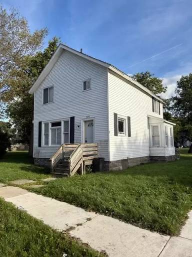 Main picture of 834 Pine St