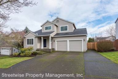 Main picture of 22080 SW Fisk Ter