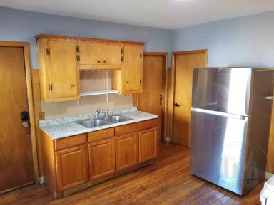 Main picture of 10 Sevier St