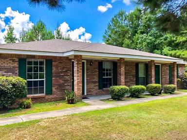 Main picture of 223 Cox Ave