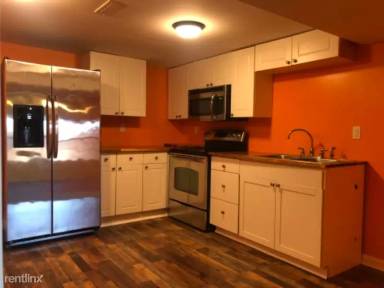 Main picture of 313 Eisenhower Dr