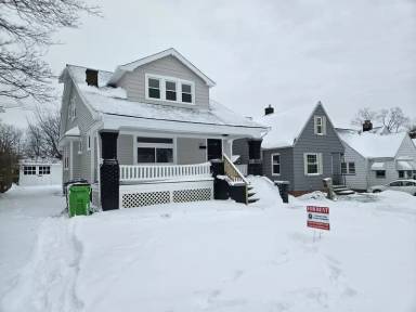 Main picture of 9614 McCracken Blvd