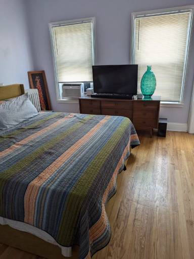 Main picture of 24 Cortland Pl