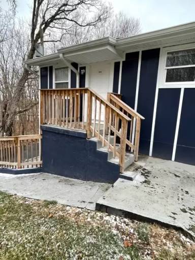 Main picture of 14994 Allisonville Rd