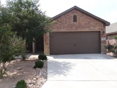 Main picture of 1020 Carolyn Cv