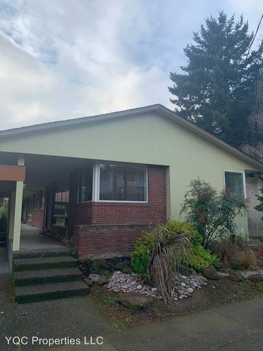Main picture of 403 SE 31st Ave