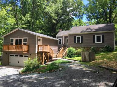 Main picture of 1204 Roosevelt Dr