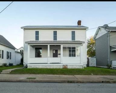 Main picture of 121 Miller St