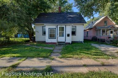 Main picture of 2437 4th Ave