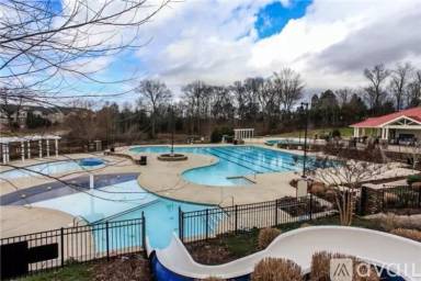 Main picture of 101 Shadow Creek Cv