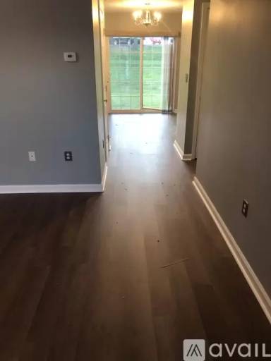 Main picture of 114 Birchtree Ct
