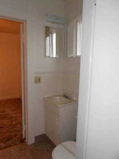 Main picture of 1034 State St