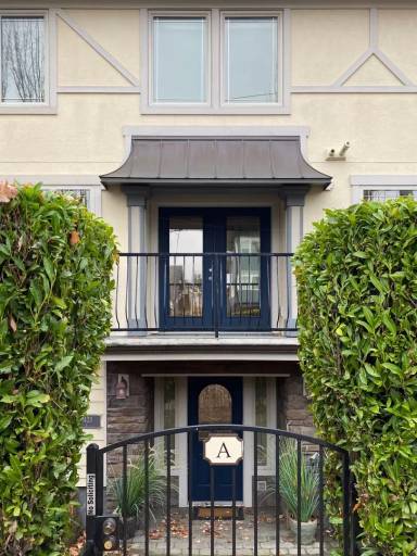 Main picture of 4423 Phinney Ave N
