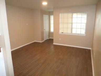 Main picture of 1401 Wells Station Rd