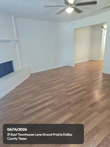 Main picture of 31 E Townhouse Ln