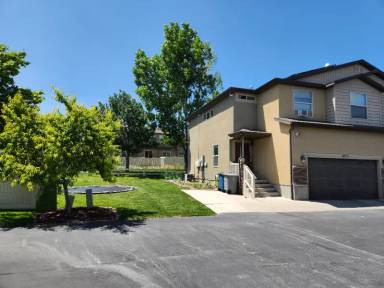Main picture of 1853 N Bountiful Way