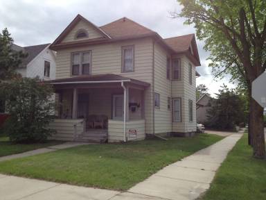 Main picture of 923 Beltrami Ave NW