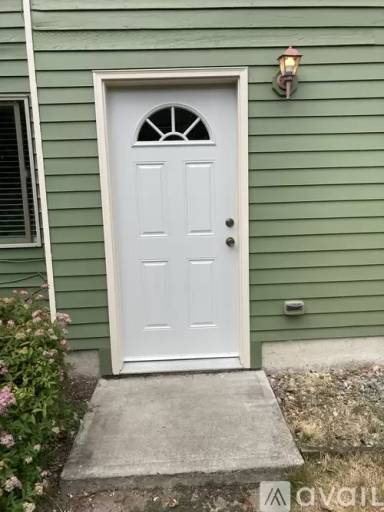 Main picture of 8208 NE 115th Way