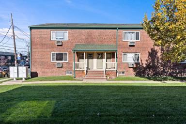 Main picture of 430 Ridge Rd