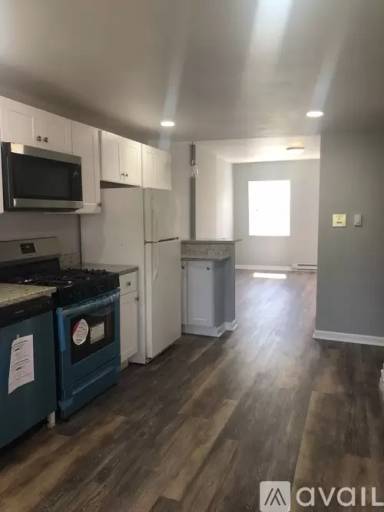 Main picture of 425 Somerville Ave