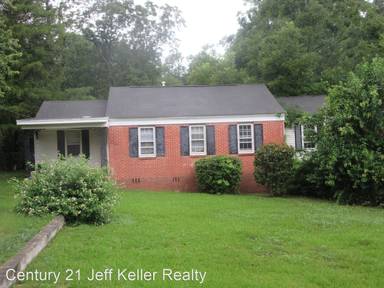 Main picture of 916 Bluebird Rd