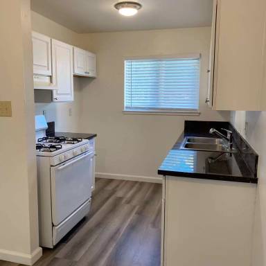 Main picture of 9841 Lincoln Village Dr